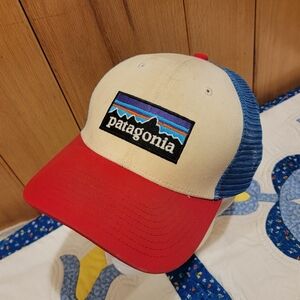 Patagonia P-6 Logo Trucker Hat Mesh Back Snapback Cap Red White Blue Patch